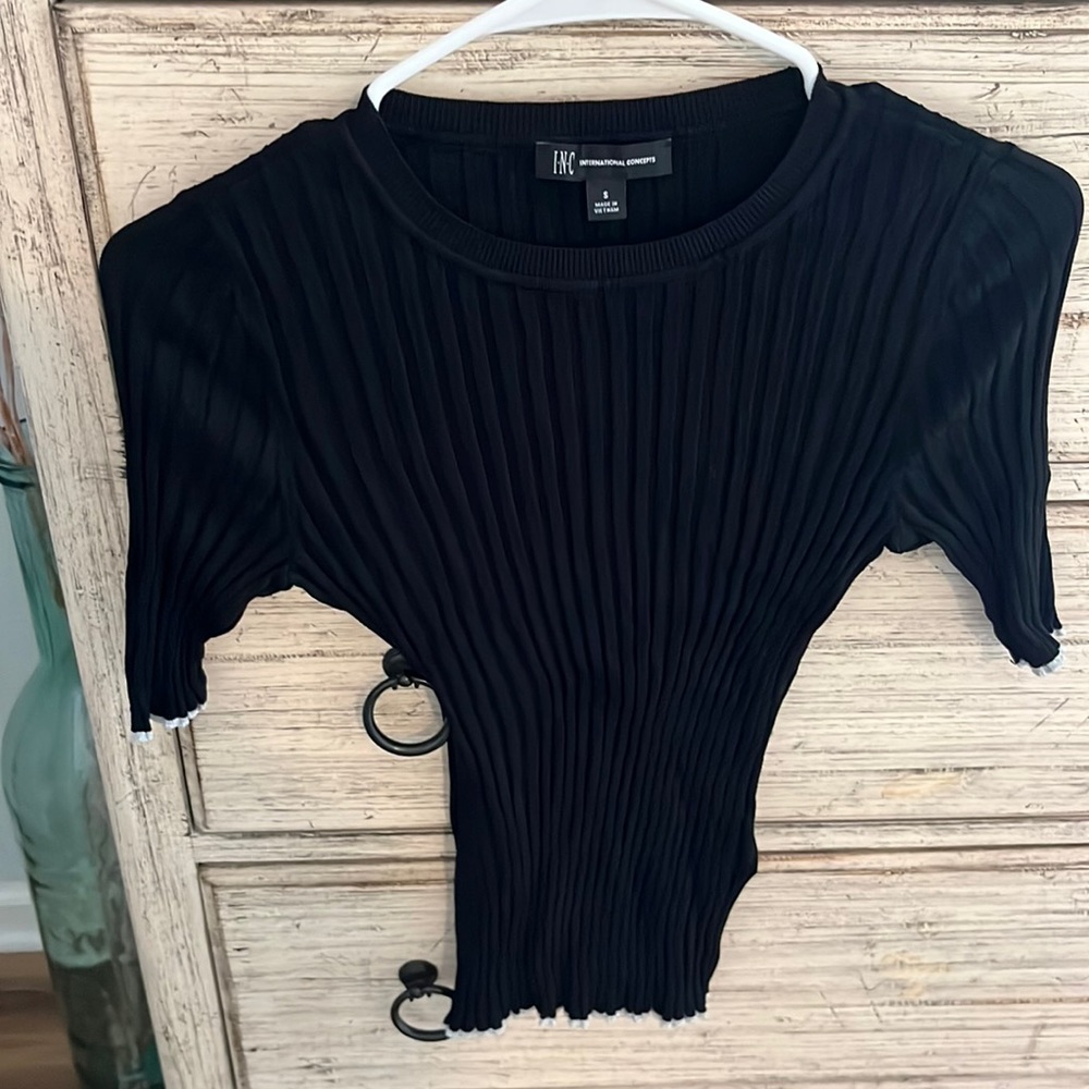 Inc black short sleeve top